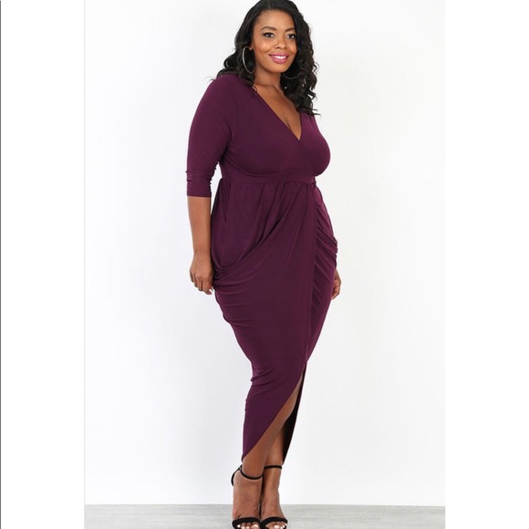 Curvy Collection Plum Surplice Maxi Dress - Picture 4 of 6
